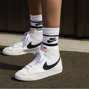 Size 10- Men’s Nike Blazer Mid 77 Vintage White - CZ1055-100